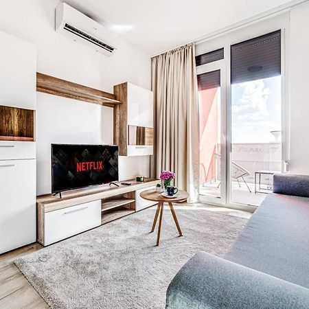 Ari Green Apartment Near Atrium Mall Arad Extérieur photo